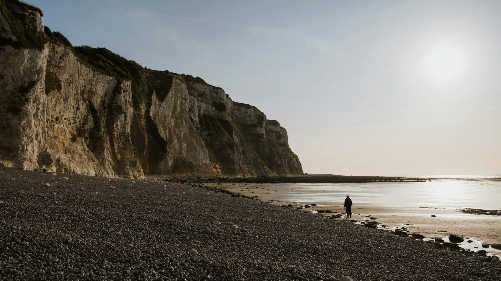 Falaises de craie du cap Blanc-Nez et plage de la Côte d'Opale